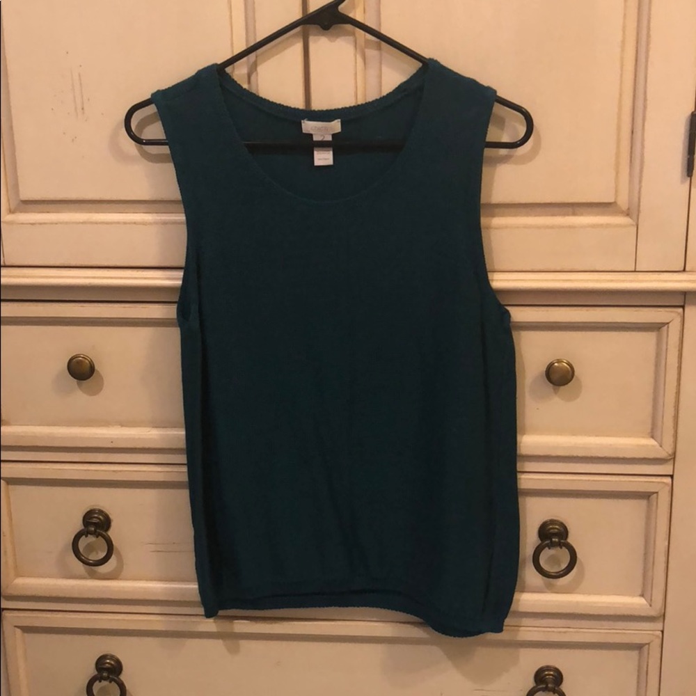 Teal top